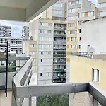 129 - Splendeur Confort et Modernité, Terrasse au Cœur de Paris